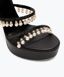 Upwardunity.shop82233460fd 4